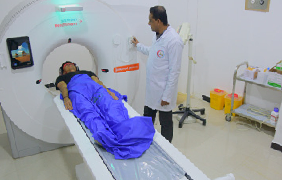 وحدة الأشعة المقطعية ثلاثي الأبعاد (CT Scan Unit)