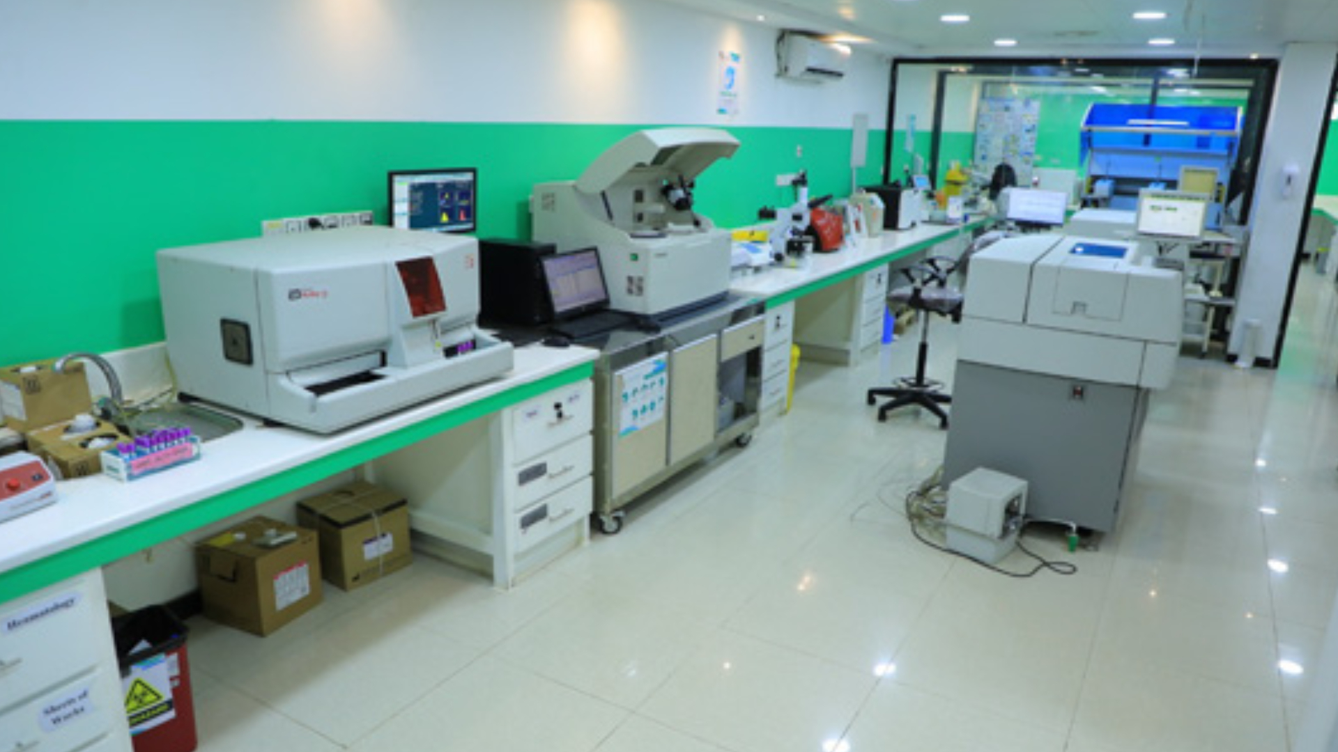 قسم الهرمونات والفيروسات (ELISA Department)